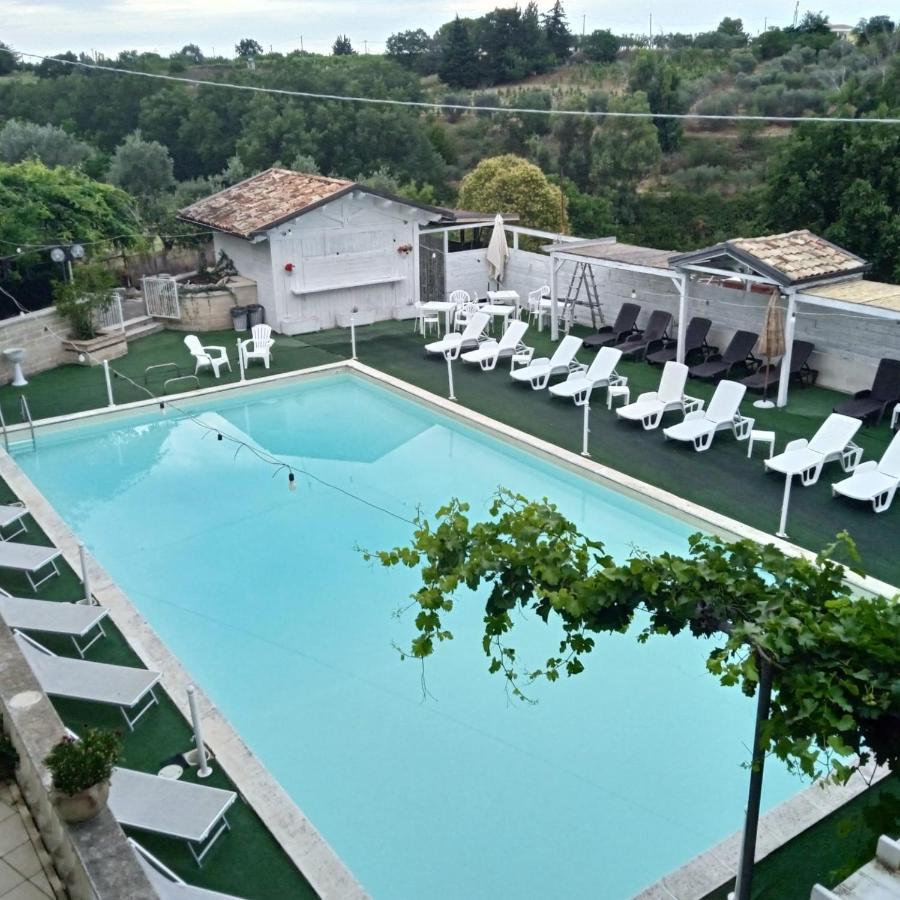 Villa Agriturismo Al Passaggio Di Pirro Miglionico Exterior foto
