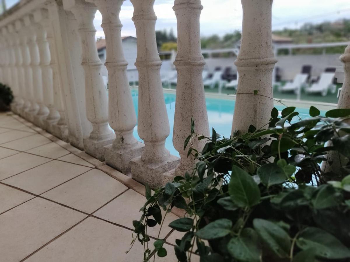 Villa Agriturismo Al Passaggio Di Pirro Miglionico Exterior foto